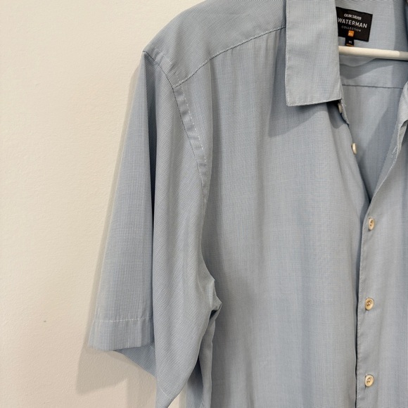 Quiksilver Waterman Light Blue Casual Button Down Shirt Size M Soft - Picture 3 of 17